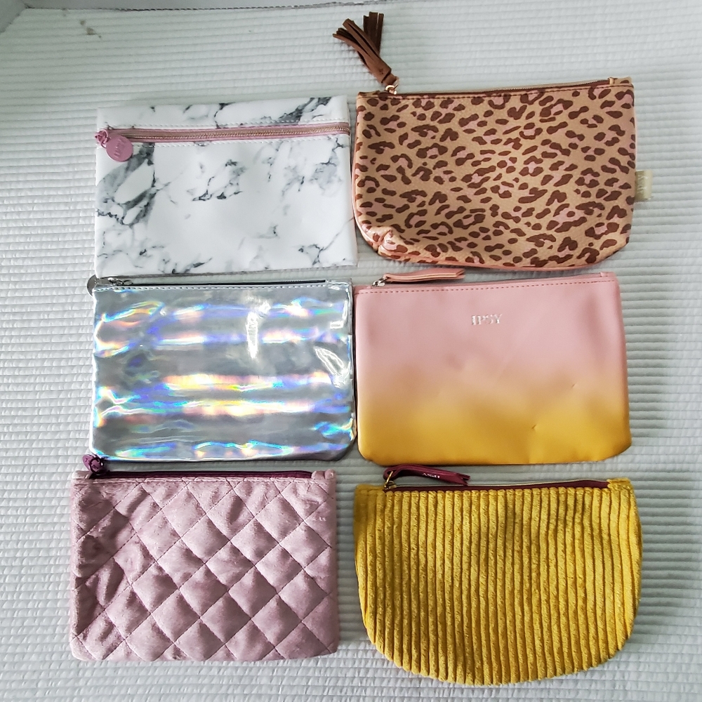 13 Ipsy Glam Bag Cosmetic Pouches Lot Zipped Zipper Empty Travel Lemon Hearts - Picture 6 of 11